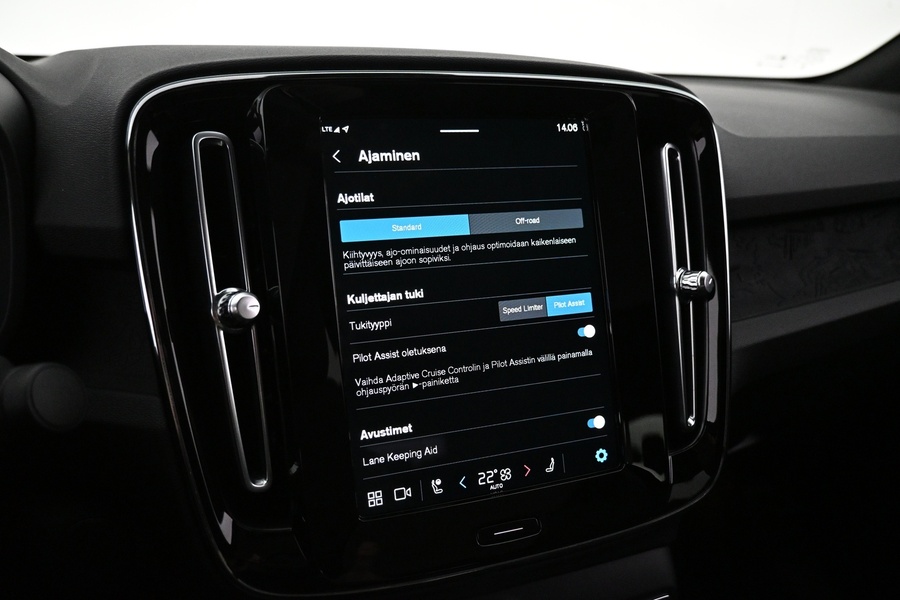 Volvo C40 vaihtoauto