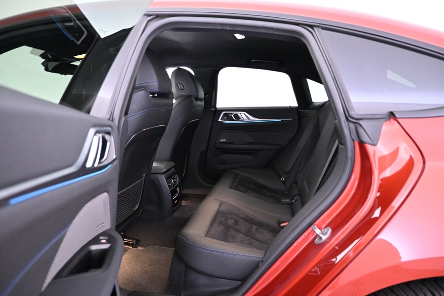 BMW i4 M50 vaihtoauto