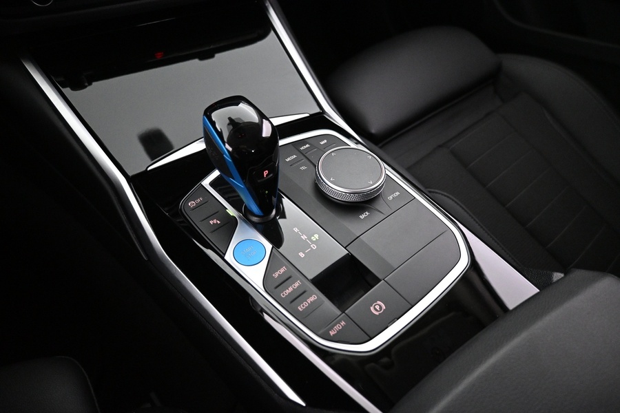 BMW i4 vaihtoauto