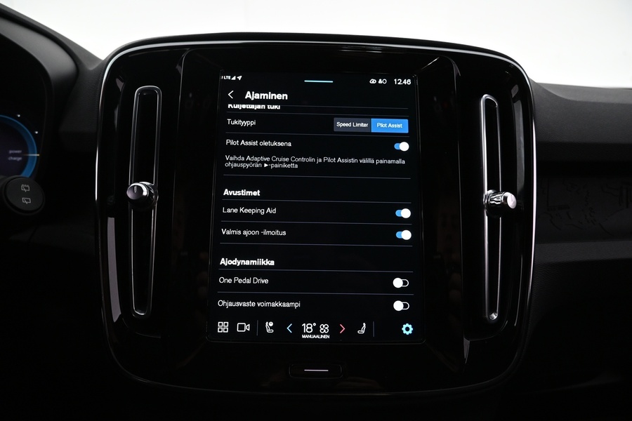 Volvo XC40 vaihtoauto