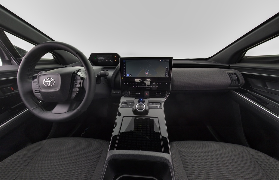 Toyota bZ4X vaihtoauto