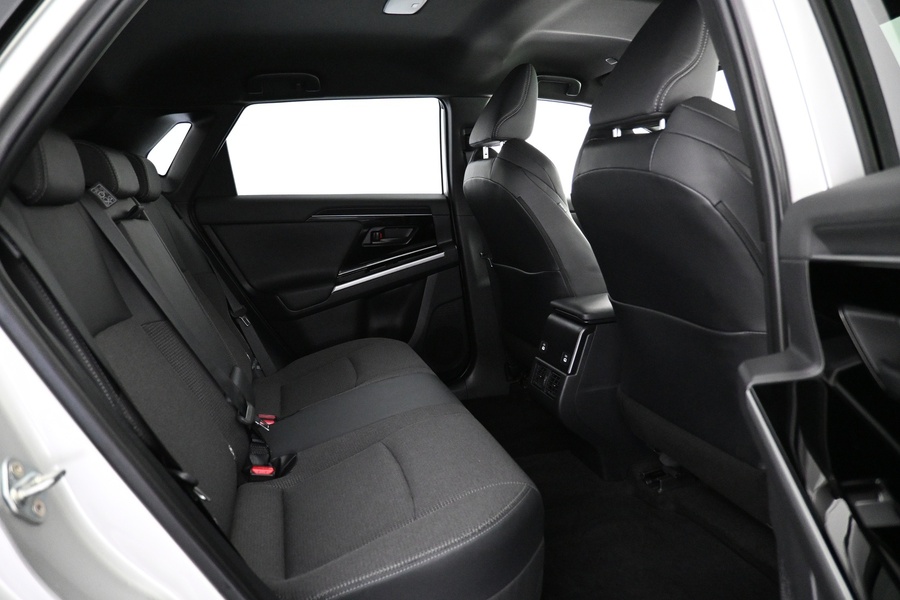 Toyota bZ4X vaihtoauto