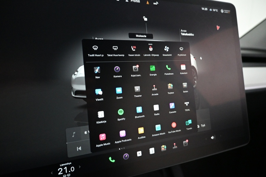 Tesla Model Y vaihtoauto