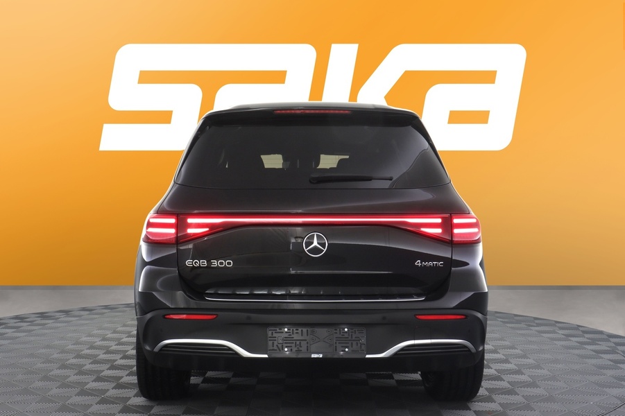 Mercedes-Benz EQB vaihtoauto