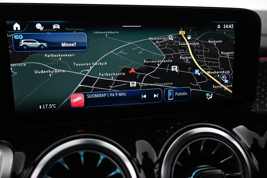 Mercedes-Benz EQB vaihtoauto