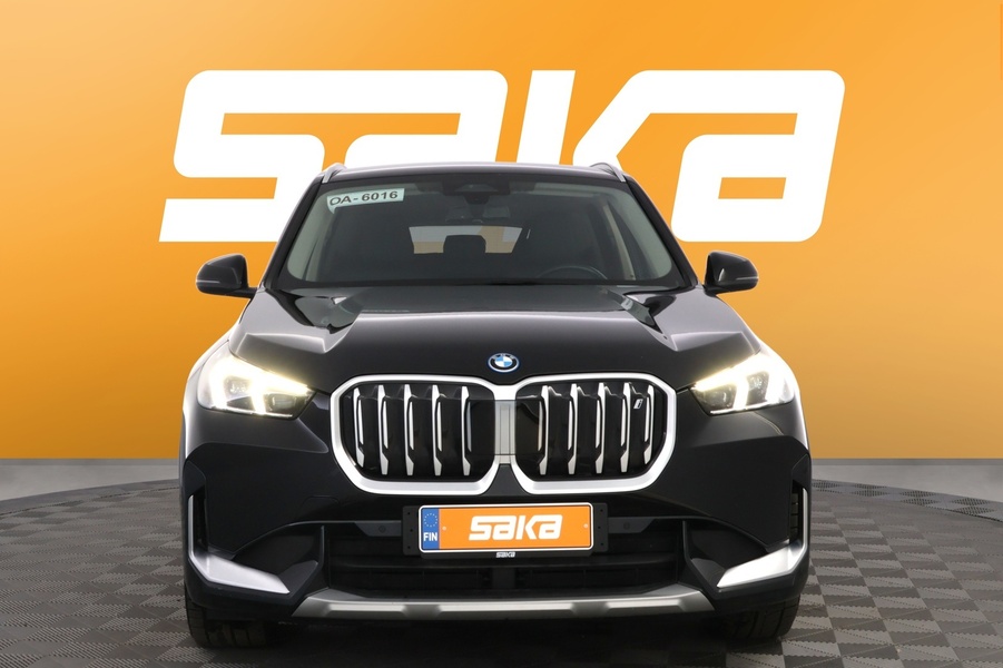 BMW iX1 vaihtoauto
