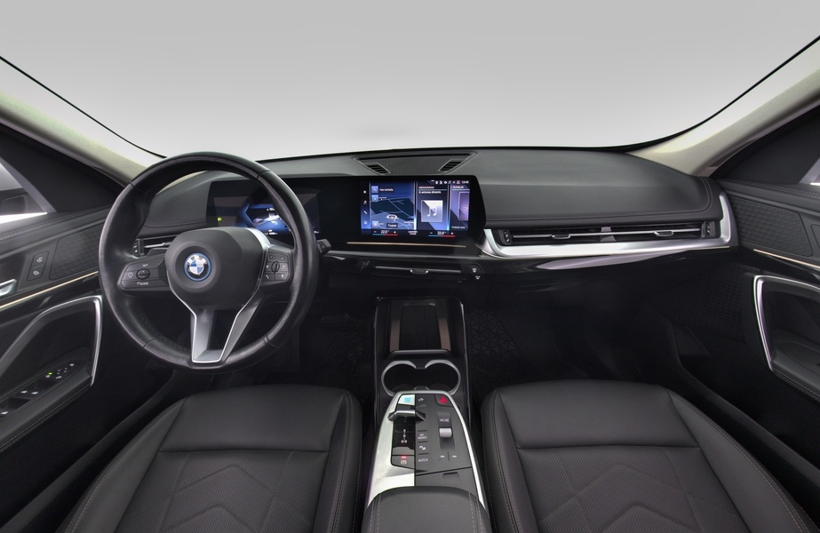 BMW iX1 vaihtoauto