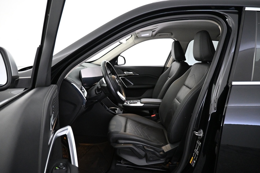 BMW iX1 vaihtoauto