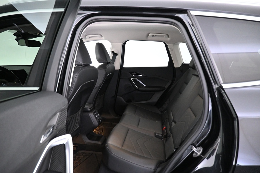 BMW iX1 vaihtoauto