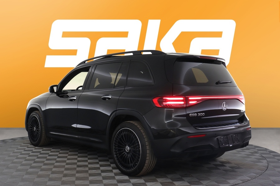 Mercedes-Benz EQB vaihtoauto