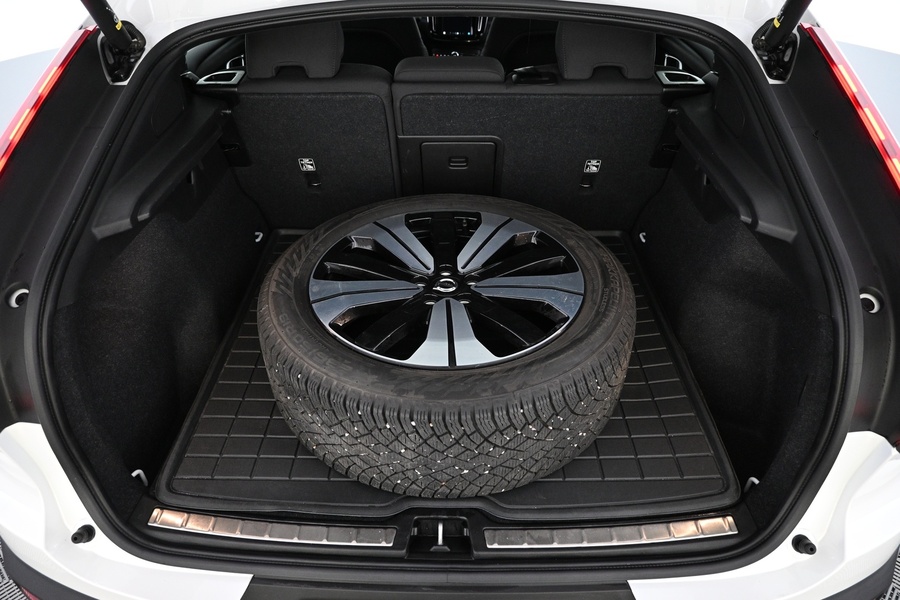 Volvo C40 vaihtoauto