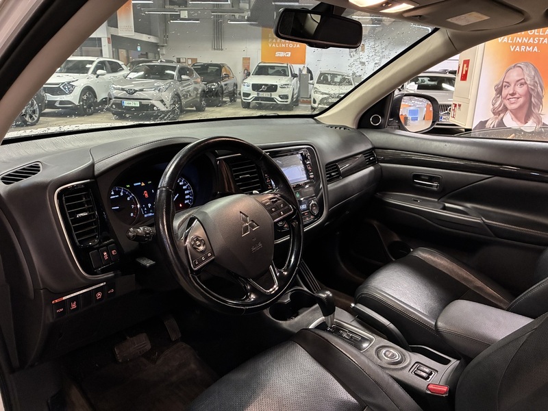 Mitsubishi Outlander vaihtoauto