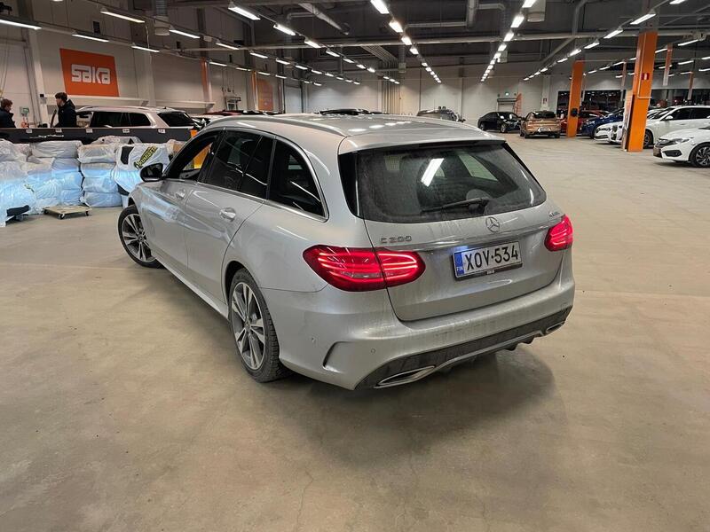 Mercedes-Benz C vaihtoauto