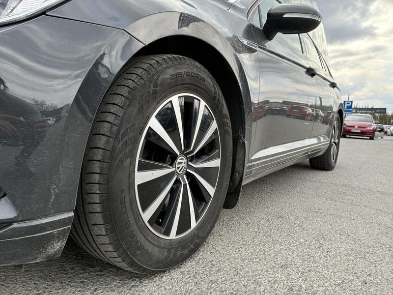 Volkswagen Passat vaihtoauto