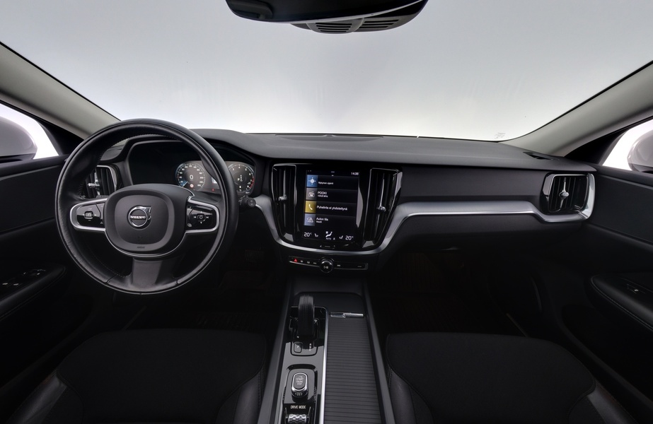 Volvo V60 Cross Country vaihtoauto