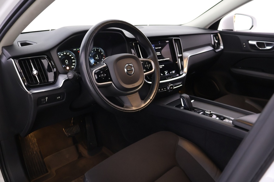 Volvo V60 Cross Country vaihtoauto