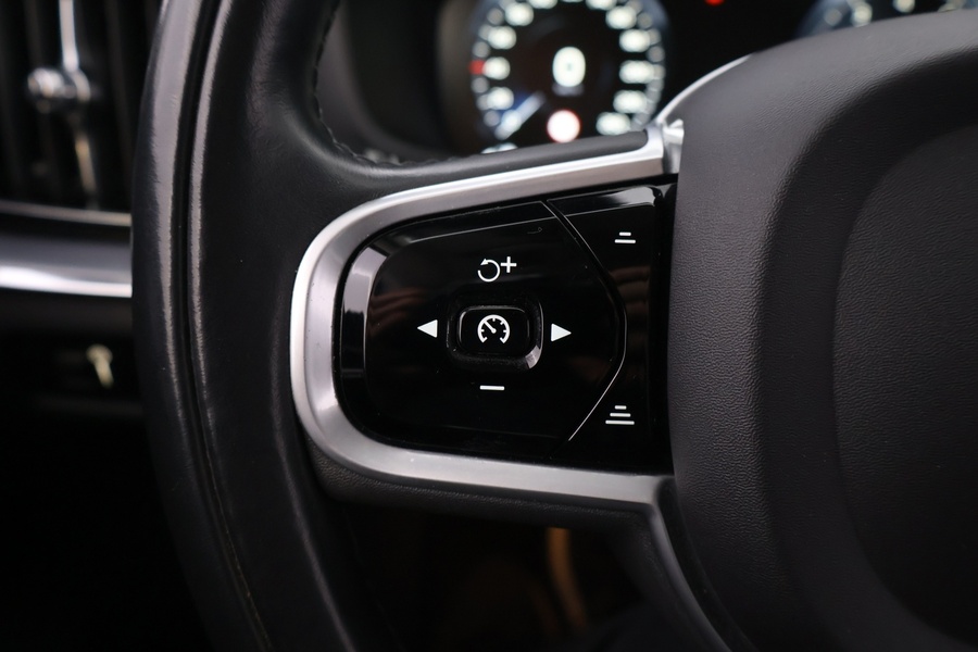 Volvo V60 Cross Country vaihtoauto