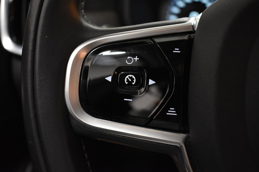 Volvo V90 Cross Country vaihtoauto