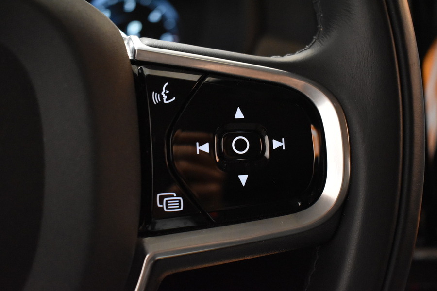 Volvo V90 Cross Country vaihtoauto