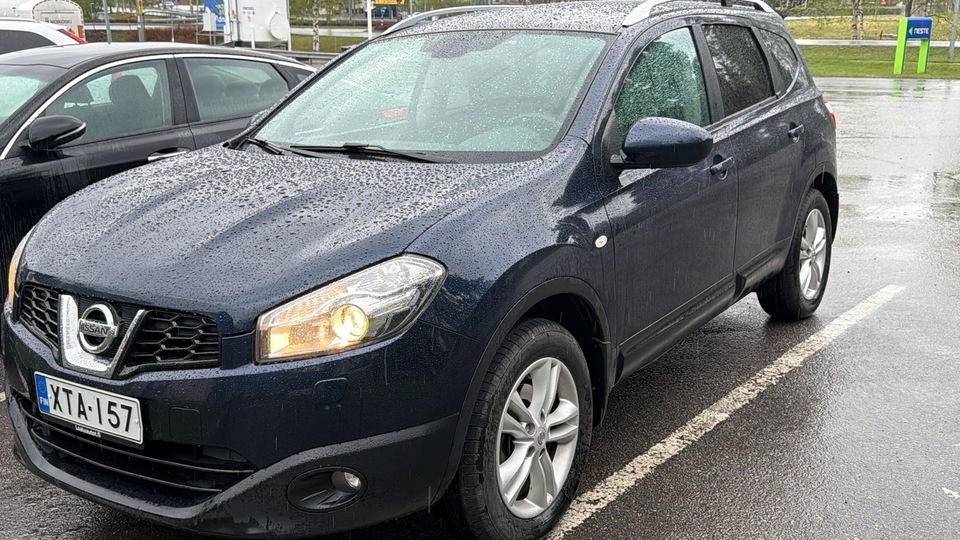 Nissan Qashqai+2 vaihtoauto