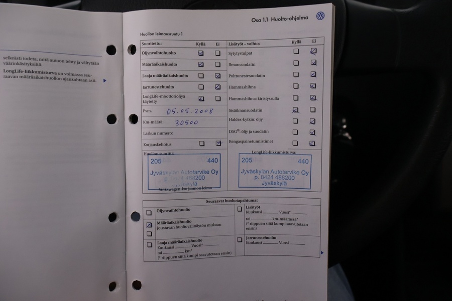 Volkswagen Touran vaihtoauto