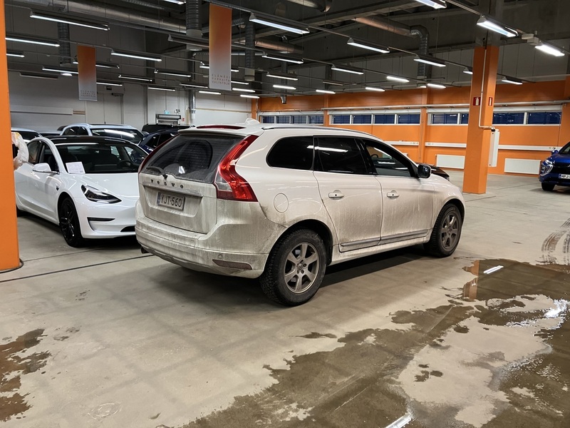 Volvo XC60 vaihtoauto