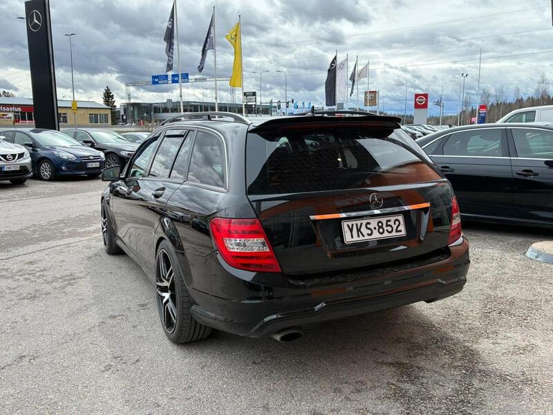 Mercedes-Benz C vaihtoauto