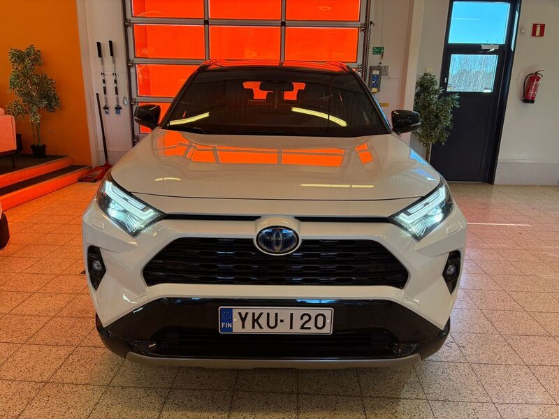Toyota RAV4 vaihtoauto