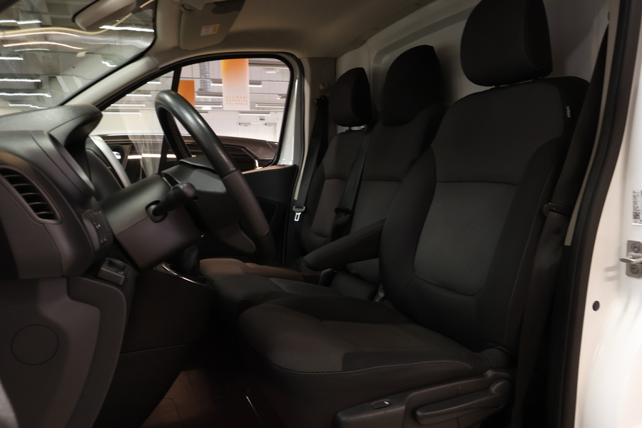 Renault Trafic vaihtoauto