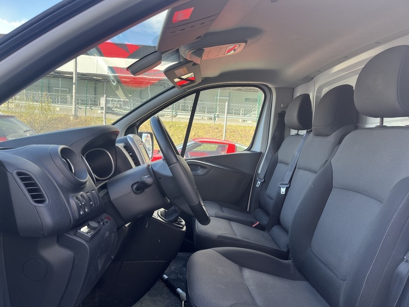 Renault Trafic vaihtoauto