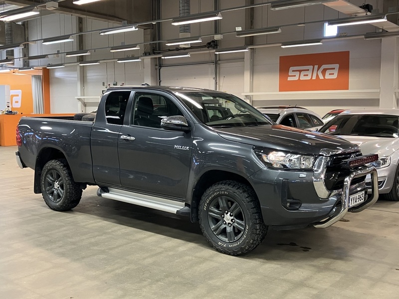 Toyota Hilux vaihtoauto