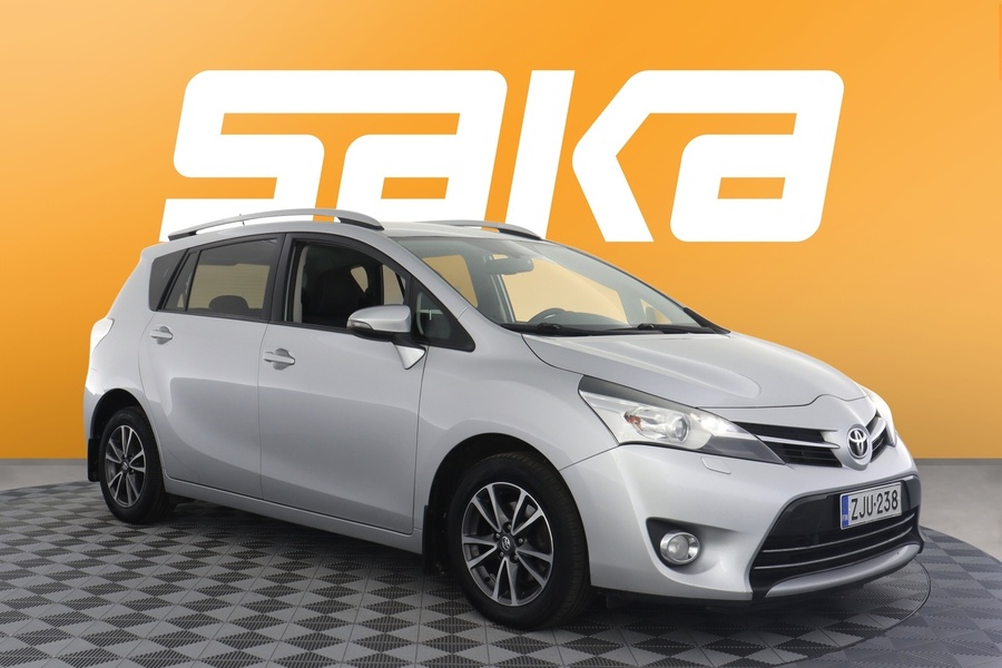 Toyota Verso vaihtoauto