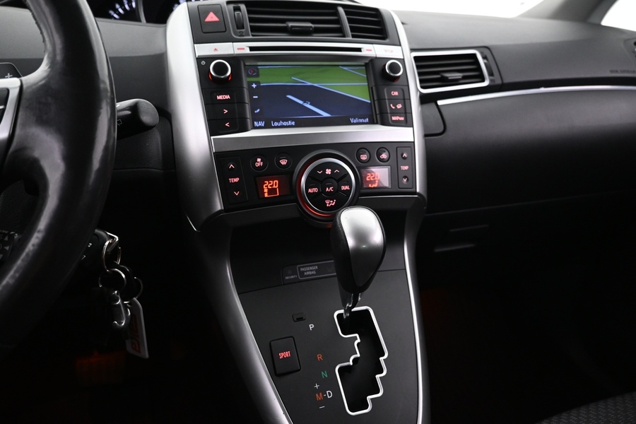 Toyota Verso vaihtoauto