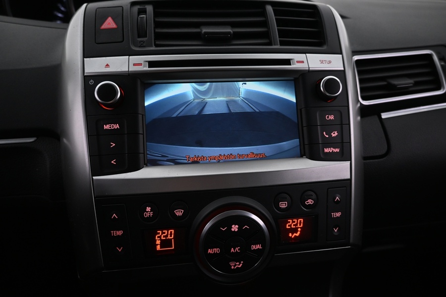 Toyota Verso vaihtoauto