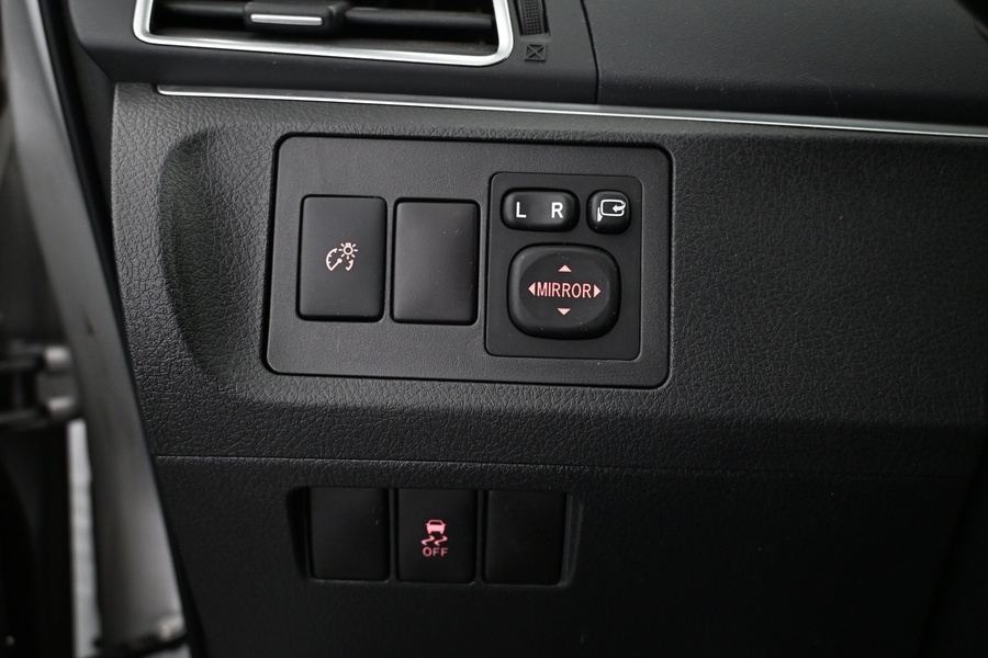 Toyota Verso vaihtoauto