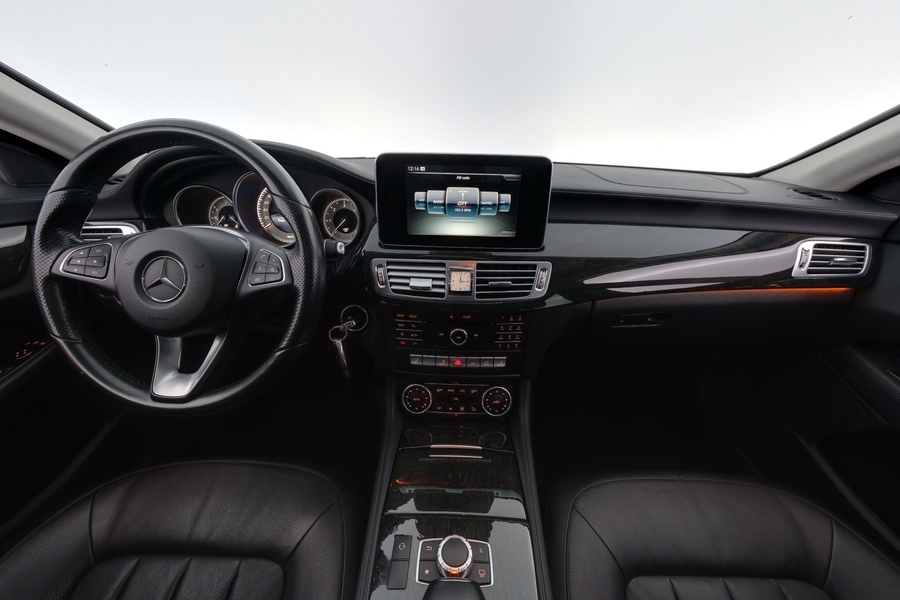 Mercedes-Benz CLS vaihtoauto