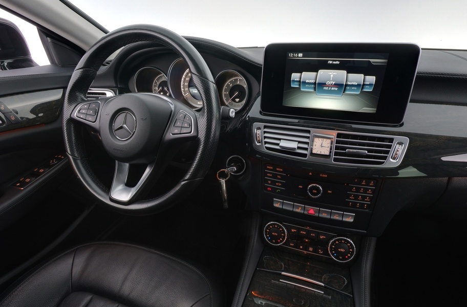 Mercedes-Benz CLS vaihtoauto