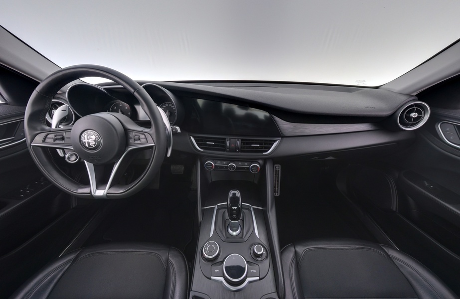 Alfa Romeo Giulia vaihtoauto