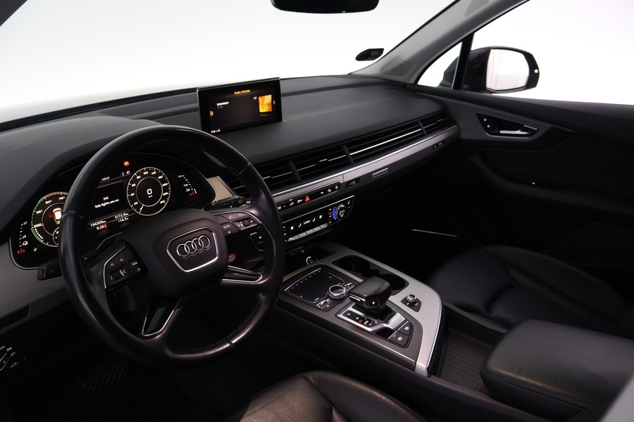 Audi Q7 vaihtoauto