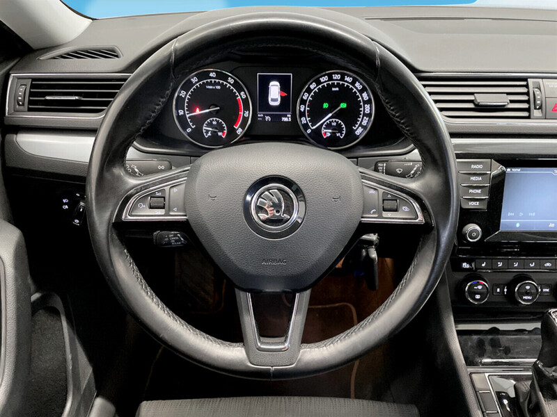 Skoda Superb vaihtoauto