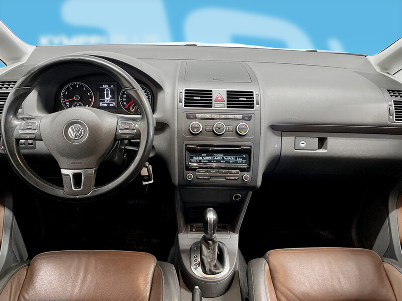 Volkswagen Touran vaihtoauto