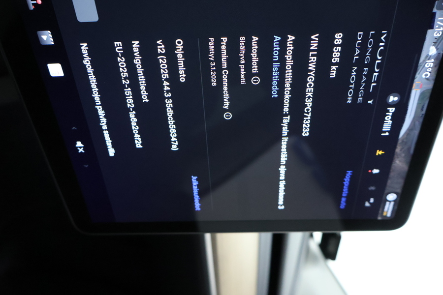 Tesla Model Y vaihtoauto