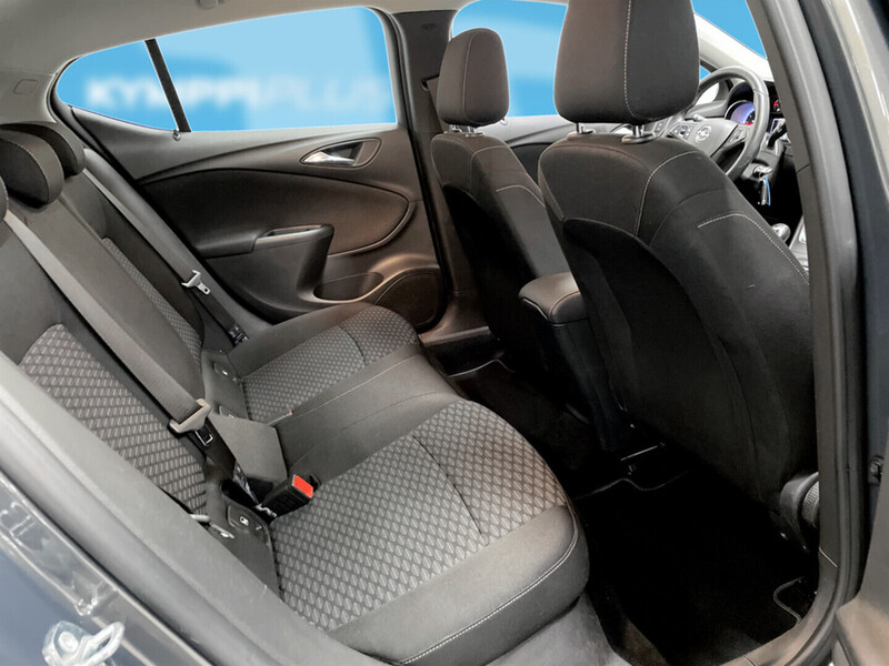 Opel Astra vaihtoauto