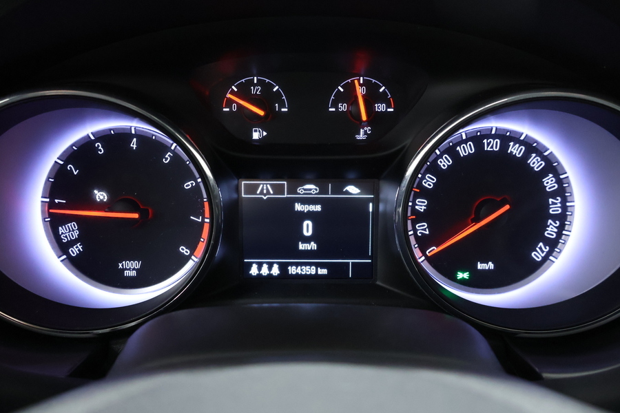 Opel Astra vaihtoauto