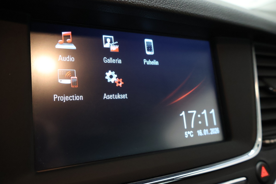 Opel Astra vaihtoauto