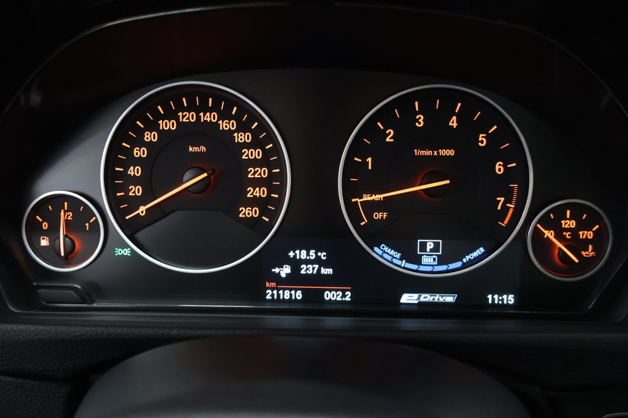 BMW 330 vaihtoauto