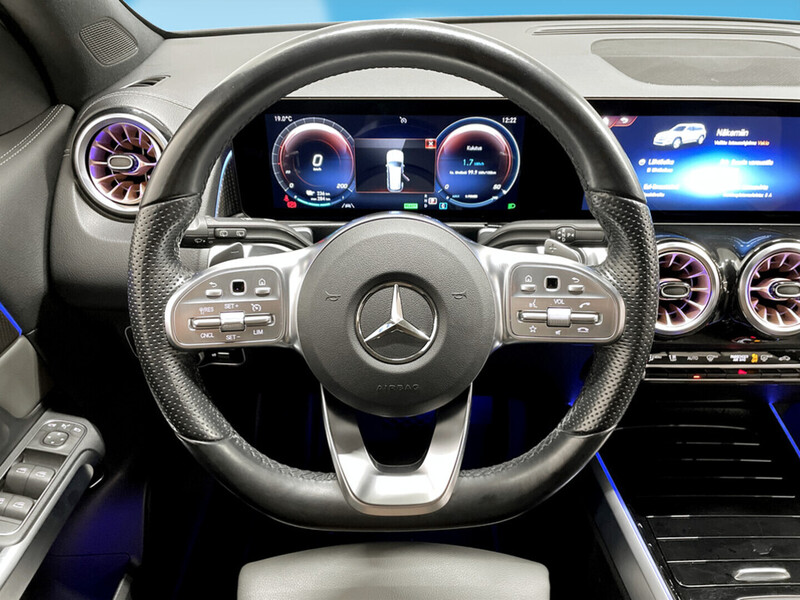 Mercedes-Benz EQB vaihtoauto