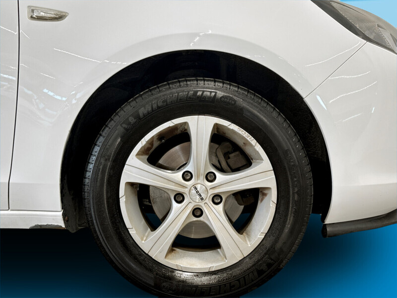 Opel Zafira Tourer vaihtoauto