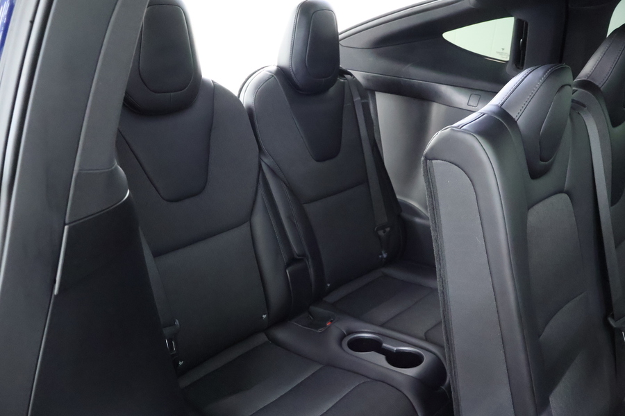 Tesla Model X vaihtoauto