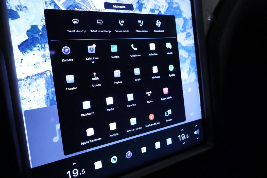 Tesla Model X vaihtoauto